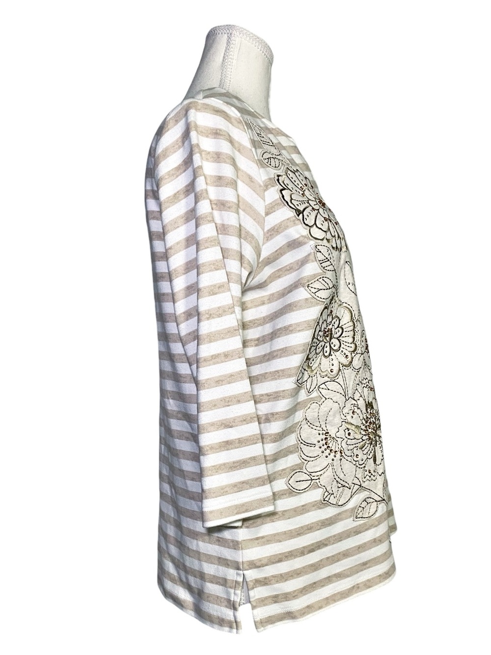 Alfred Dunner Top Size S Tan White Striped Floral Embellished 3/4 Sleeve - Picture 3 of 13